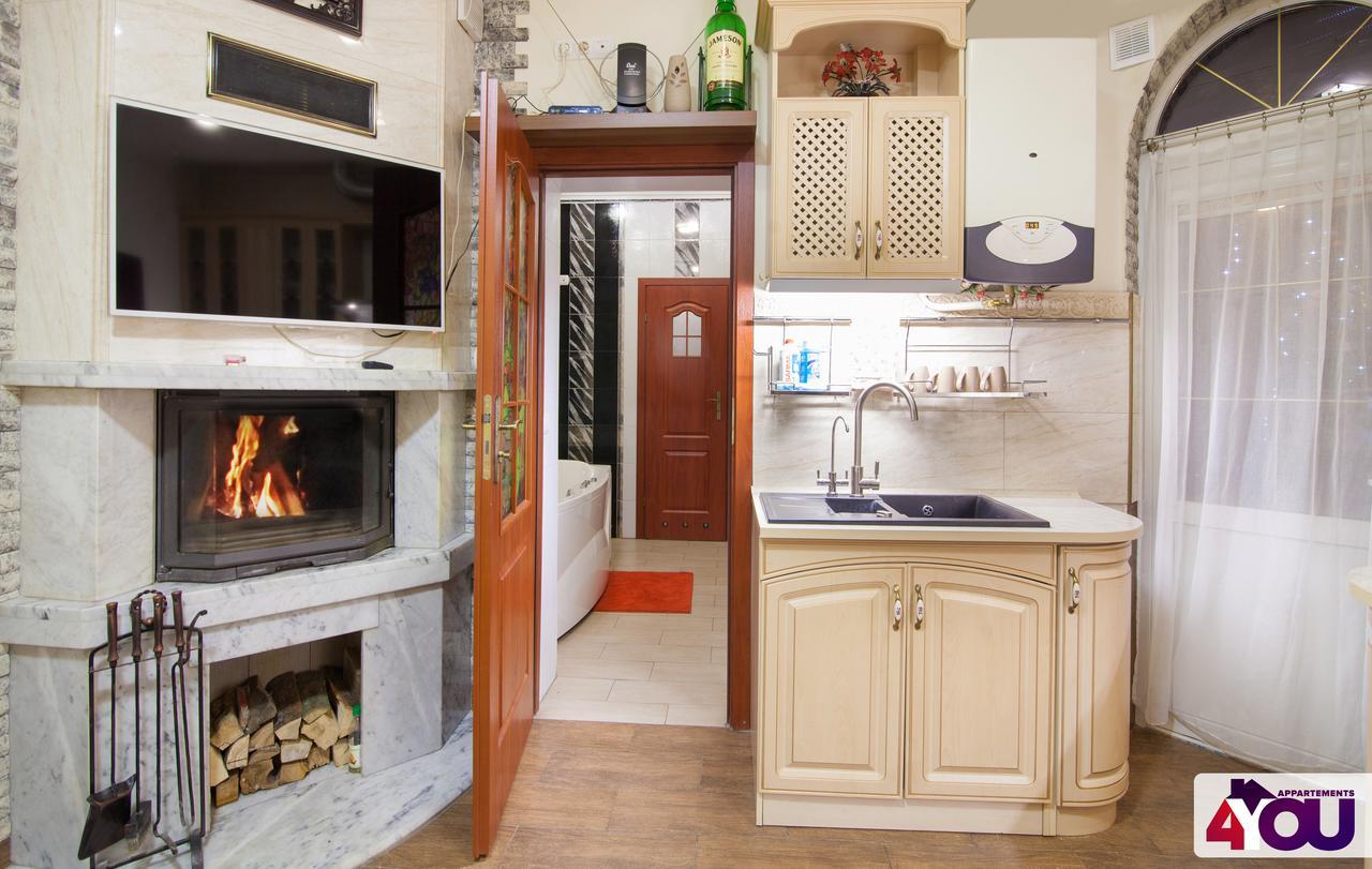 4You Apartaments Lviv Eksteriør bilde